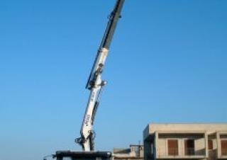 Hidraulikus rakodódaruk Pesci SE 135A H2B3