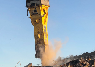 Szerelékek Hidraulikus törők Epiroc HB 10000 DP
