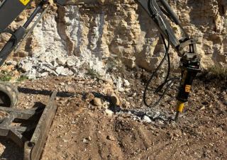 Szerelékek Hidraulikus törők OSA Demolition Equipment MB 15