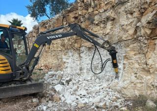 Szerelékek Hidraulikus törők OSA Demolition Equipment MB 15