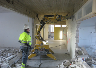 Szerelékek Hidraulikus törők Epiroc SB 152