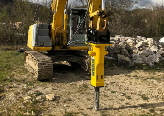 Szerelékek Hidraulikus törők Epiroc SB 702