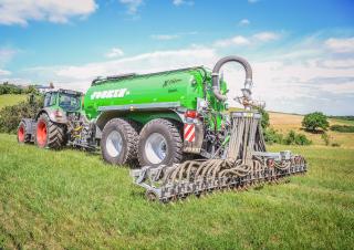 Hígtrágya és trágya technológiák Hígtrágya injektálók Joskin SOLODISC 7740/36SDH