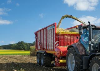 Hígtrágyás pótkocsik Pöttinger Jumbo 6020 D