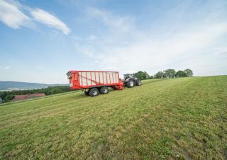Hígtrágyás pótkocsik Pöttinger Jumbo 6020 L
