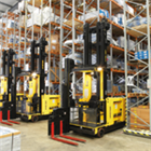 Szűkfolyosós targoncák VNA Hyster C1.3 LWB