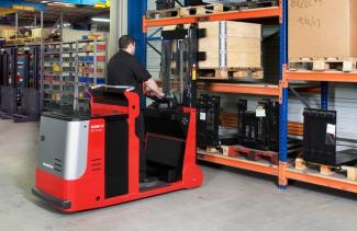 Horizontál kommisiózó targoncák Manitou CI 12 PF