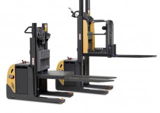 Horizontál kommisiózó targoncák Caterpillar NOL10P 