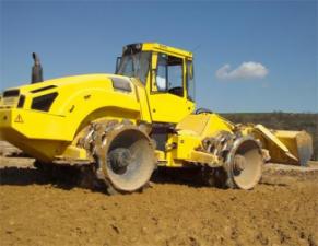 Hulladéktömörítők Bomag BC 462 EB