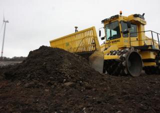 Hulladéktömörítők Bomag BC 772 EB 4