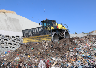 Hulladéktömörítők Bomag BC 973 RB 5