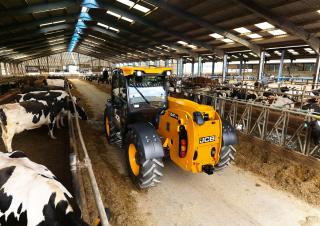 Teleszkópos rakodók JCB 541-70