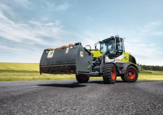 Kerti rakodógépek Claas Torion 738 T Sinus