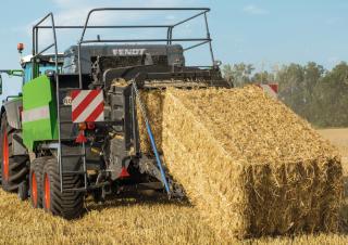 Kockabálázók Fendt 1290 SP
