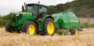 Kockabálázók John Deere 1424 C
