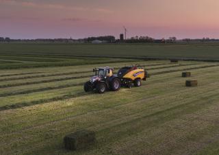 Kockabálázók New Holland BB 890 Standart