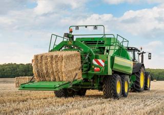Kockabálázók John Deere L634 