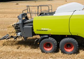 Kockabálázók Claas Quadrant 5300 FC