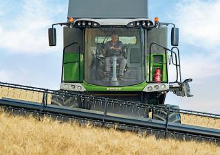 Kombájnok Fendt 5275 C