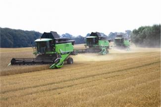 Kombájnok DEUTZ-FAHR 6095 R HTS