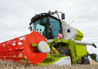 Kombájnok Claas Avero 160