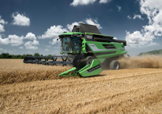 Kombájnok DEUTZ-FAHR C 9306 TS
