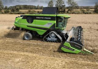 Kombájnok DEUTZ-FAHR C 9306 TS