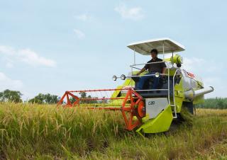 Kombájnok Claas Crop Tiger 40 Terra Trac