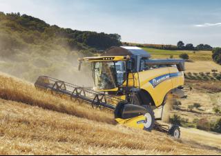 Kombájnok New Holland CX5.90
