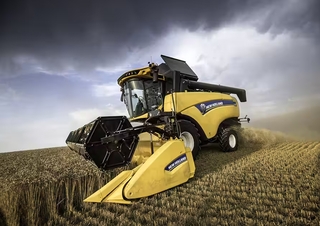 Kombájnok New Holland CX5.90