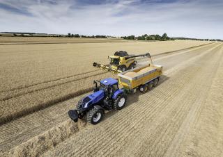 Kombájnok New Holland CX8.90   