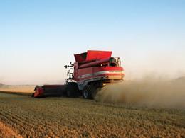Kombájnok Massey Ferguson Fortia 9795