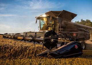 Kombájnok Massey Ferguson Ideal 9