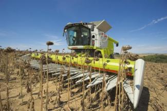 Kombájnok Claas Lexion 670 Montana