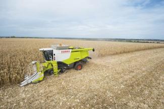 Kombájnok Claas Lexion 670 Montana