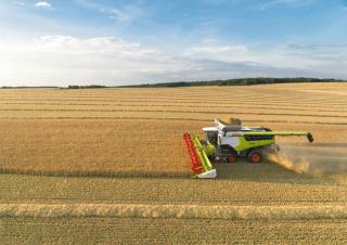 Kombájnok Claas Lexion 7600 TerraTrac 