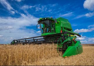 Kombájnok John Deere S440 