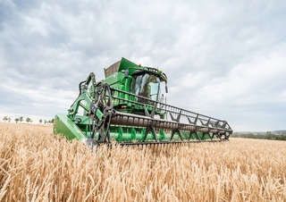 Kombájnok John Deere T660 