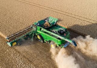Kombájnok John Deere X9 1000  