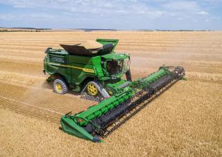 Kombájnok John Deere X9 1100  