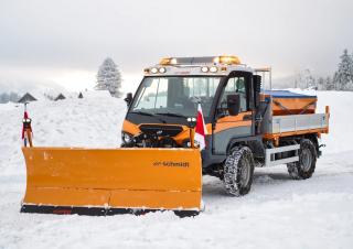 Járművek Kommuniális traktorok - elülső felfüggesztéssel Aebi VT 470 Vario