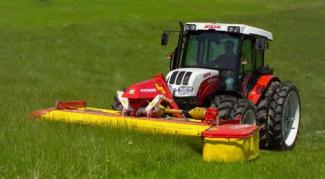 Járművek Kompakt kommunális traktorok Steyr 4075 Kompakt Hilo Profi