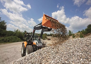 Járművek Kompakt kommunális traktorok Steyr 4100 Multi