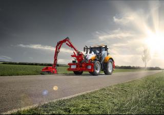 Járművek Kompakt kommunális traktorok Steyr 4115 Profi CVT Profi