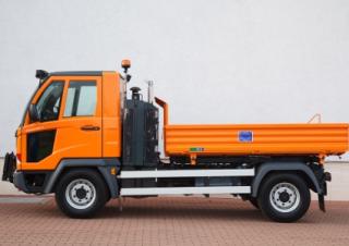 Járművek Kompakt kommunális traktorok Hako Multicar M31 B
