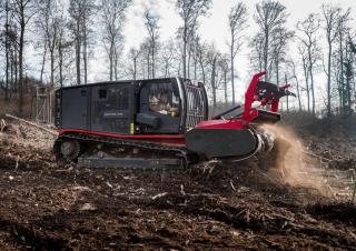 Járművek Kompakt kommunális traktorok Prinoth Raptor 500