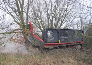 Járművek Kompakt kommunális traktorok Prinoth Raptor 500