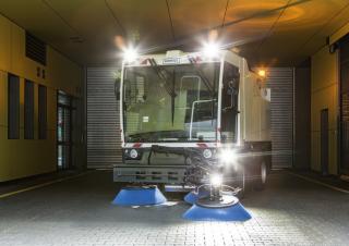Nyári kapbantartási eszközök Utcaseprők Kompakt seprógépek Schmidt Cleango 500