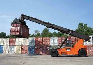 Konténerrakodó targoncák Toyota THD9900-R90