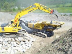 Kőtörmelék ujrahasznostó telepek Komatsu BR380JG-1E0